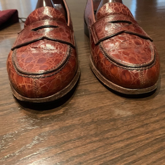 Crocodile Men's Dress Shoes - Picture 3 of 11